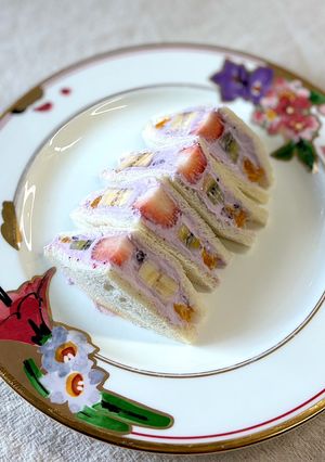 オイコスヨーグルトでフルーツサンド🍓-レシピのメイン写真