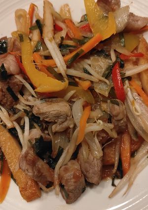 豚肉たっぷり！梅香る具だくさん炒め-レシピのメイン写真
