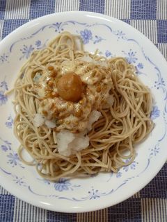 手抜きでも旨い!冷やし梅納豆おろし蕎麦-レシピのメイン写真