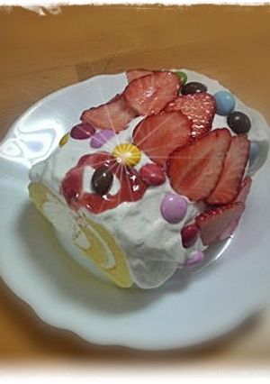 イチゴホイップこいのぼりロールケーキ-レシピのメイン写真