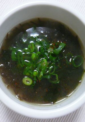 超簡単♪もずくとワカメの中華スープ-レシピのメイン写真
