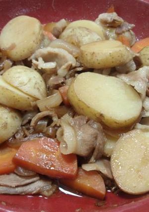 新じゃがと新玉ねぎで肉じゃがタジン-レシピのメイン写真