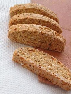 ざくっと、オートミール・ブラン・ビスコッティ-レシピのメイン写真