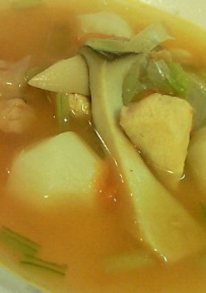 ほっこり、根菜と鶏肉のトマトすぅぷ♪-レシピのメイン写真