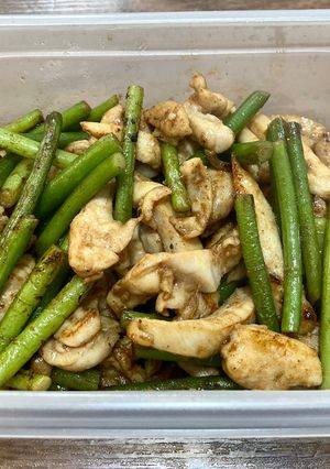 【糖尿病弁当】鳥もも肉とニンニクの芽炒め-レシピのメイン写真