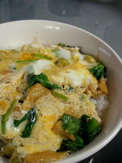ウスイエンドウの卵とじ丼-レシピのメイン写真