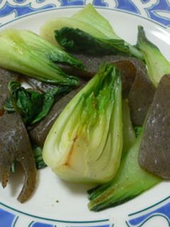 チンゲンサイとこんにゃくの炒め物-レシピのメイン写真