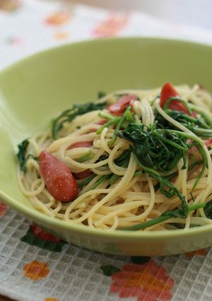セリとソーセージの春パスタ-レシピのメイン写真