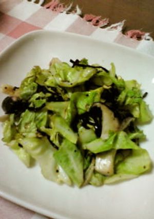 春キャベツとえりんぎの塩昆布炒め-レシピのメイン写真