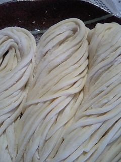 簡単でも本格的なコシ◎手打ちうどん◎-レシピのメイン写真