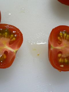 やってみて!プチトマトの切り方-レシピのメイン写真