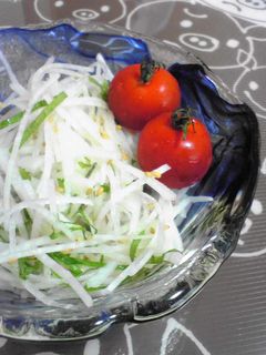 胡麻香る簡単大葉大根サラダ-レシピのメイン写真