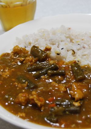 にんにくの芽と鶏ひき肉のカレー-レシピのメイン写真