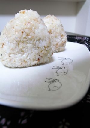 しらすおかか!の Onigiri!!-レシピのメイン写真