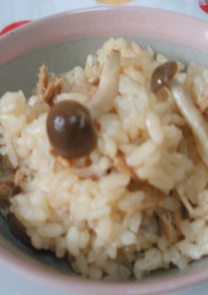 ☆しめじとシーチキンの炊き込みごはん☆-レシピのメイン写真