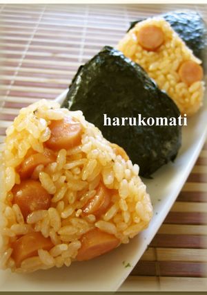 ウインナーがゴロゴロおにぎり-レシピのメイン写真