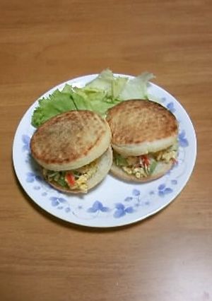 アボカド卵のまろやかマフィンサンド-レシピのメイン写真