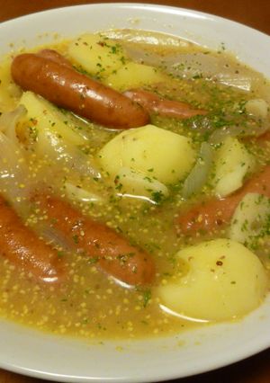 ♡☆じゃがいもとソーセージのマスタード煮-レシピのメイン写真