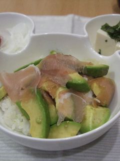 アボカ丼-レシピのメイン写真