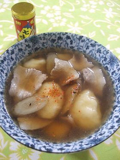 豚バラ肉とごぼうの✿すいとん-レシピのメイン写真