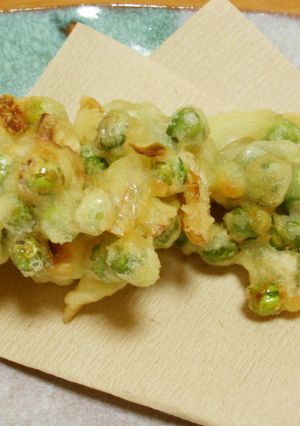 手抜き！新玉ねぎとグリンピースのかき揚げ-レシピのメイン写真