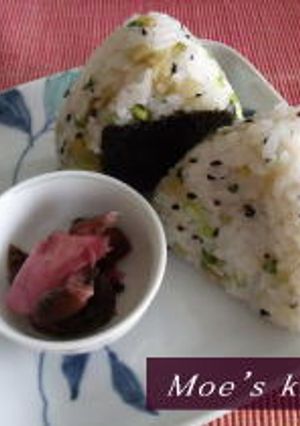 お弁当に☆ザーサイちりめんおにぎり-レシピのメイン写真