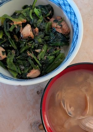簡単★昼食！ほうれん草のサバ味噌煮缶炒め-レシピのメイン写真