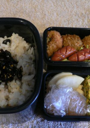 夫も喜ぶ◎健康おからコロッケ弁当-レシピのメイン写真