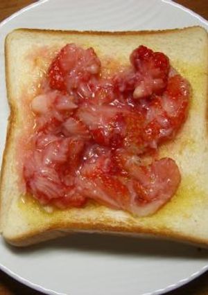簡単で美味しい苺トースト-レシピのメイン写真
