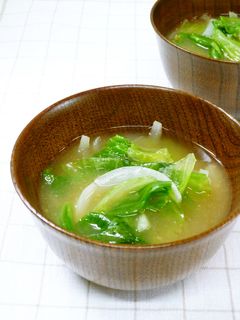 シャキっとレタスのみそ汁-レシピのメイン写真
