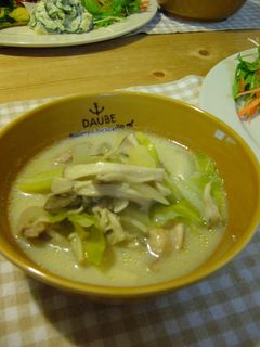 鶏肉ときのこの豆乳スープ-レシピのメイン写真
