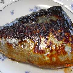 รูปของ 味が染みてすっごく美味しい焼きサバ！