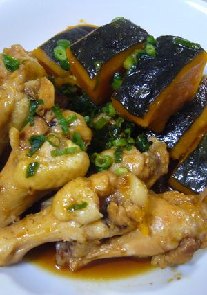 鶏手羽元と南瓜のにんにく醤油煮-レシピのメイン写真
