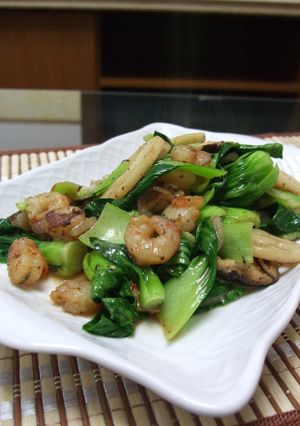 ｴﾋﾞと青梗菜のｺﾞﾏﾄﾞﾚ炒め-レシピのメイン写真
