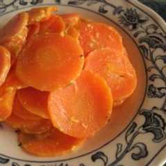 A picture of ヘルシー★ニンジンのミルク蒸し煮.