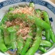 *スナップえんどうに、かけるだけ!*