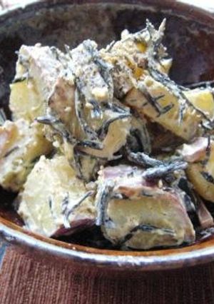 ひじきの煮物でカロチンサラダ-レシピのメイン写真