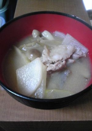 野菜たっぷり豚汁-レシピのメイン写真