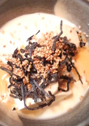 1分でできる☆寄せ豆腐の胡麻昆布がけ-レシピのメイン写真