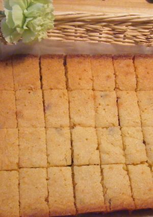 ホワイトチョコとクランベリーのケーキ-レシピのメイン写真