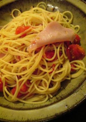生ハムのさっぱりトマトペペロンチーノ-レシピのメイン写真