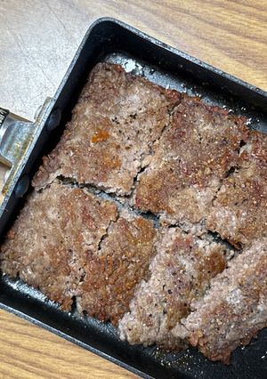 卵焼き器でひき肉だけのステーキ-レシピのメイン写真