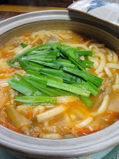 うちの煮込みうどん☆味噌キムチ仕立て-レシピのメイン写真