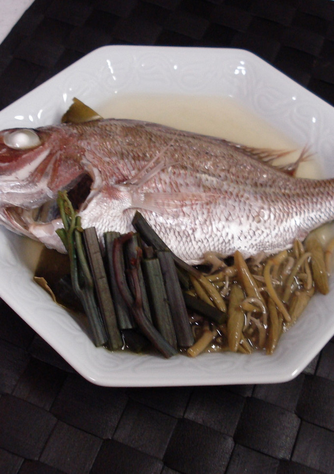 鯛とじゅんさいの酒蒸し-レシピのメイン写真