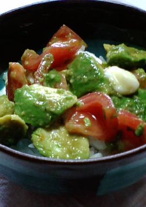 簡単レシピ◇のせるだけのアボカド丼-レシピのメイン写真