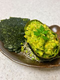 ねっとり美味しい♪アボカドのなめろう風-レシピのメイン写真