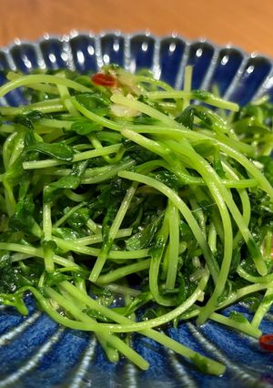 爆速5分！豆苗の簡単にんにく中華風炒め-レシピのメイン写真
