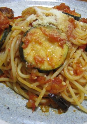 ズッキーニとシーフードのトマトパスタ★★-レシピのメイン写真