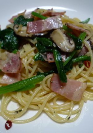 いい香り～！ほうれん草とベーコンのパスタ-レシピのメイン写真