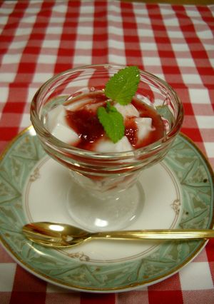 すぐ食べられる❀いちごミルクわらび餅-レシピのメイン写真